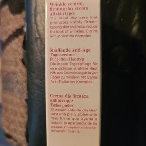 Clarins Wrinkle Control Firming Day Cream - White